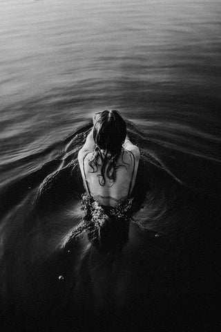 Nina Ludwig – Dare To Float