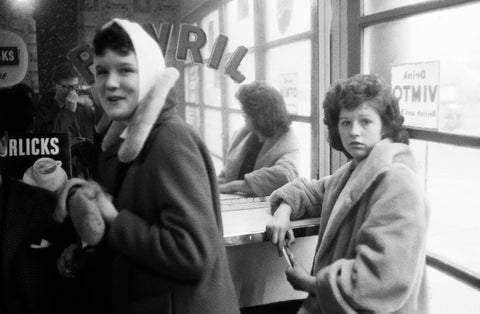 John Bulmer – Girls In Café (Inc photographer) [Black Country, ENGLAND 1961]